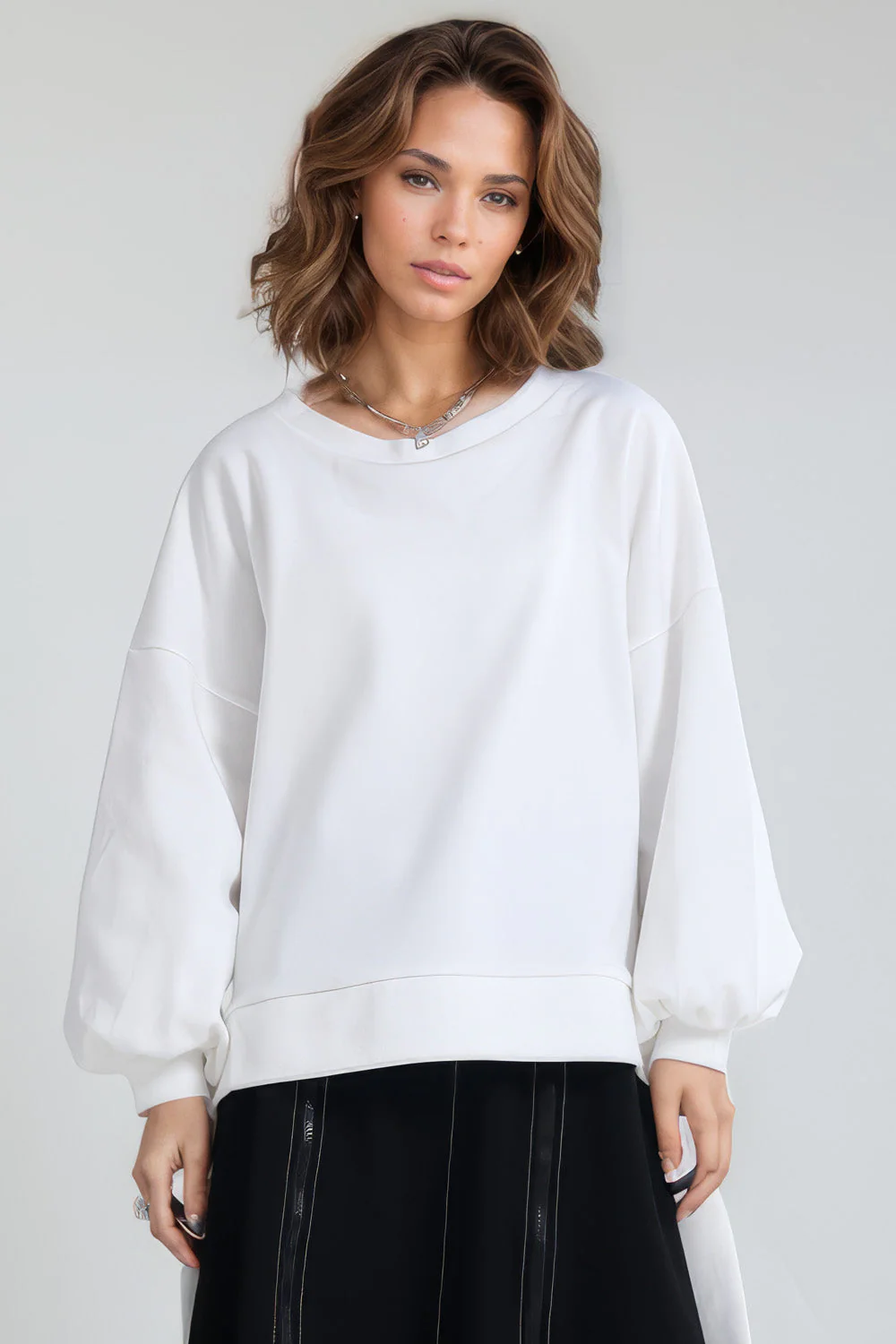 Long Sleeve Sweatshirt with Back Bow - White