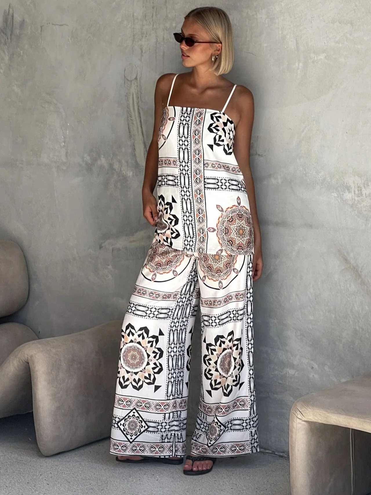 Loose Casual Suspenders Two Piece Suit